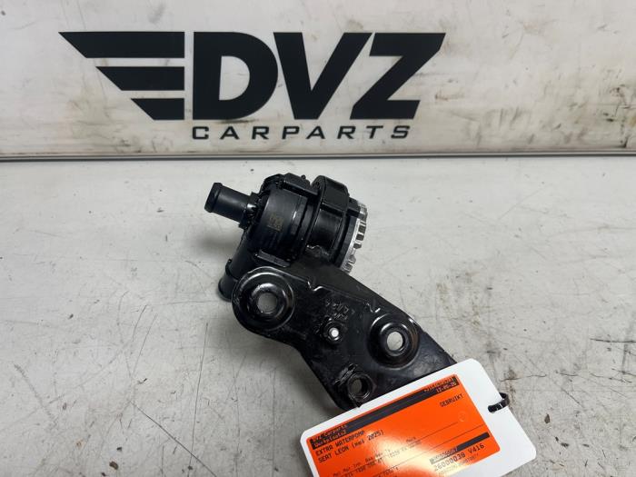 Begagnade Extra vattenpump Seat Leon Sportstourer (KLF) 1.5 FR e-HYBRID 16V Pris € 70,00 Inklusive moms erbjuds av DVZ Carparts