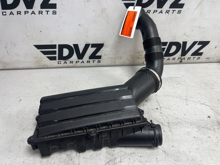 Begagnade Luftfilterhus Seat Leon Sportstourer (KLF) 1.5 FR e-HYBRID 16V Pris € 60,00 Inklusive moms erbjuds av DVZ Carparts