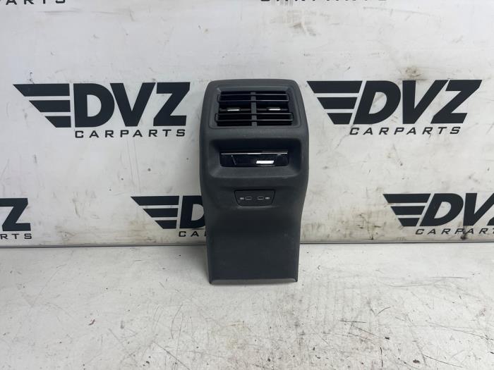 Begagnade Klimatpanel Volkswagen Tayron (R41) 1.5 eTSI 150 Pris € 181,49 Inklusive moms erbjuds av DVZ Carparts