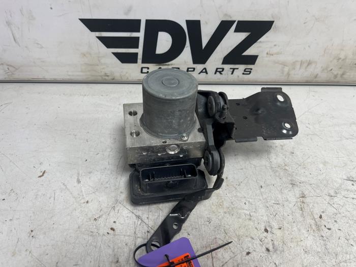 Begagnade ABS-pump Volkswagen Polo VI (AW1) 1.6 TDI 16V 80 Pris € 9,99 Marginaltabell erbjuds av DVZ Carparts