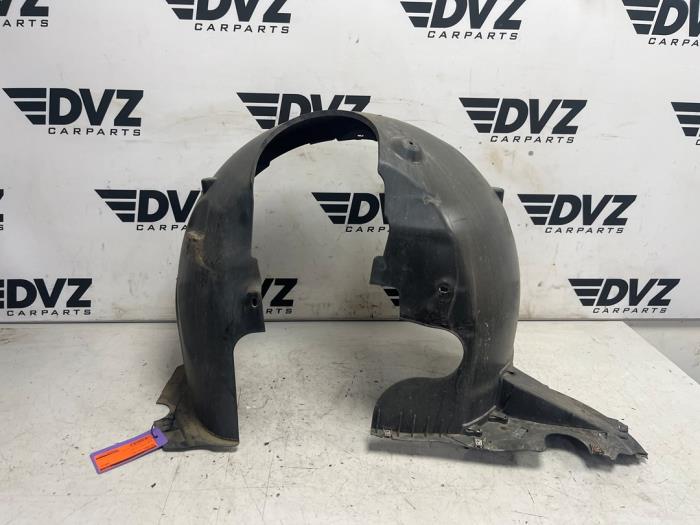 Używane Nadkole Seat Arona (KJX) 1.5 TSI 16V Cena € 39,99 Procedura marży oferowane przez DVZ Carparts