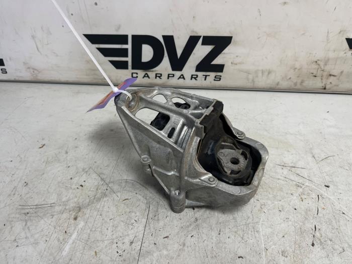 Used Engine mount Audi RS Q8 4.0 V8 32V RS TFSI Mild Hybrid Quattro Price € 150,00 Inclusive VAT offered by DVZ Carparts