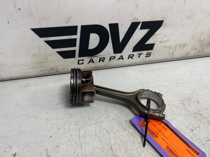 Gebrauchte Pleuelstange Audi Q2 (GAB/GAG) 1.4 TFSI 16V Preis € 49,99 Margenregelung angeboten von DVZ Carparts