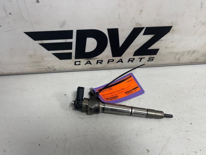 Usagé Injecteurs Volkswagen Golf VII (AUA) 1.6 TDI BlueMotion 16V Prix € 43,99 Règlement à la marge proposé par DVZ Carparts