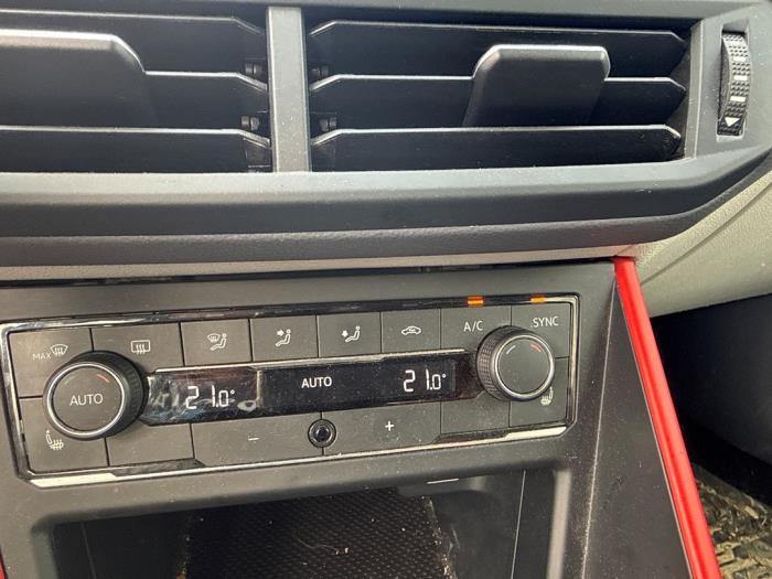 Begagnade Klimatpanel Volkswagen Polo VI (AW1) 1.0 TSI 12V Pris € 99,99 Marginaltabell erbjuds av DVZ Carparts