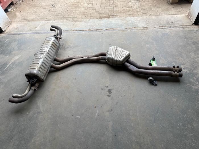 Usagé Echappement (complet) Audi RS Q8 4.0 V8 32V RS TFSI Mild Hybrid Quattro Prix € 1.200,00 Règlement à la marge proposé par DVZ Carparts