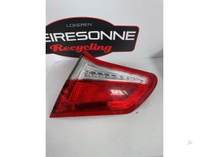 Used Tailgate reflector, right Citroen C4 Berline (NC) 1.4 16V VTi Price € 30,25 Inclusive VAT offered by Autoafbraak Meiresonne