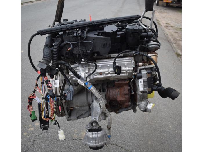 Engine BMW 1 serie 118d 16V 781113802 N47D20A