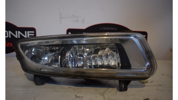 Używane Halogen prawy Volkswagen Polo V (6R) 1.6 TDI 16V 105 Cena € 30,25 Z VAT oferowane przez Autoafbraak Meiresonne