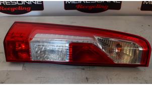 Used Taillight, left Renault Master IV (FV) 2.3 dCi 125 16V FWD Price € 96,80 Inclusive VAT offered by Autoafbraak Meiresonne
