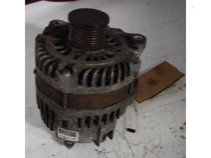 Dynamo from a Renault Master IV (FV) 2.3 dCi 125 16V FWD 2017