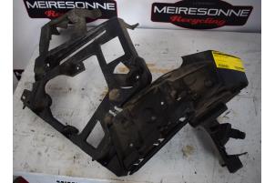 Used Rear bumper bracket, right Peugeot 508 SW (8E/8U) 1.6 e-HDi 16V Price € 30,25 Inclusive VAT offered by Autoafbraak Meiresonne