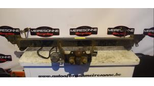 Used Towbar Peugeot Boxer (U9) Price € 121,00 Inclusive VAT offered by Autoafbraak Meiresonne