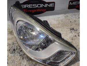 Used Headlight, right Hyundai i10 (F5) 1.0i 12V Price € 84,70 Inclusive VAT offered by Autoafbraak Meiresonne
