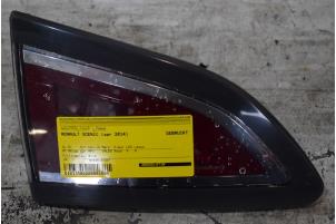 Used Taillight, left Renault Scénic III (JZ) 1.5 dCi 110 Price € 30,25 Inclusive VAT offered by Autoafbraak Meiresonne