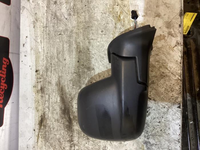 Wing mirror, right from a Peugeot Partner (GC/GF/GG/GJ/GK) 1.6 BlueHDi 100 2016
