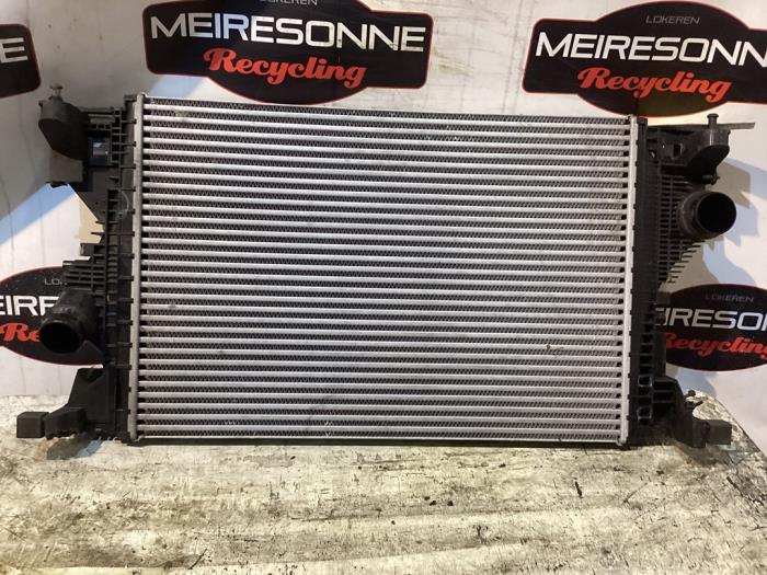 Used Intercooler Mercedes A (177.0) 1.3 A-250 e Turbo 16V Price € 242,00 Inclusive VAT offered by Autoafbraak Meiresonne