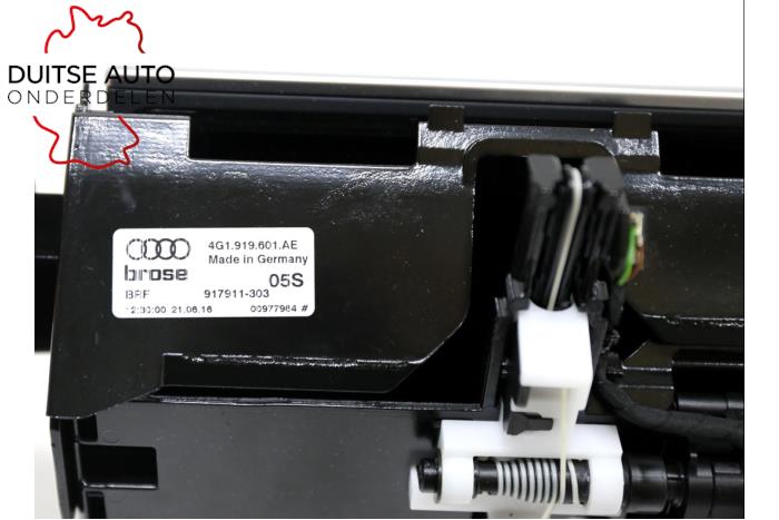Navigation Display van een Audi A7 Sportback (4GA/4GF) 2.0 16V TFSI Quattro 2017