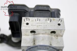ABS Pumpe van een Audi A7 Sportback (4GA/4GF) 2.0 16V TFSI Quattro 2017