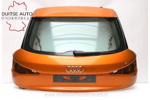 Usagé Hayon arrière Audi Q3 (8UB/8UG) 2.0 TDI 16V 136 Prix € 272,25 Prix TTC proposé par Duitse Auto Onderdelen