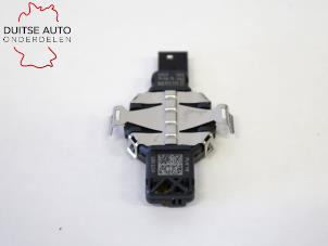 Used Rain sensor Volkswagen Golf VII (AUA) 1.4 TSI 16V Price € 75,00 Inclusive VAT offered by Duitse Auto Onderdelen