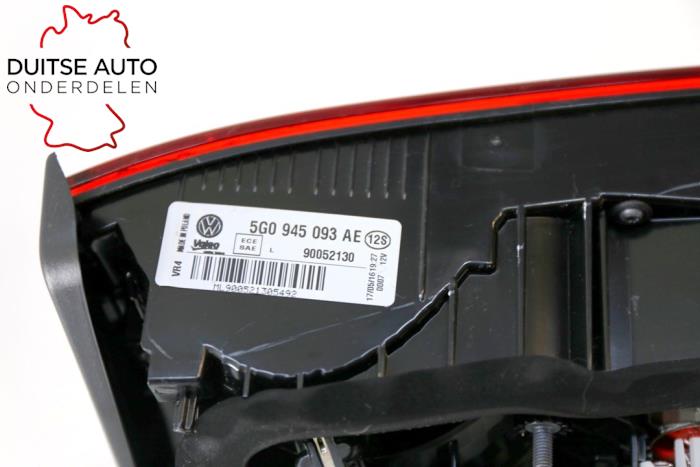 Rücklicht links van een Volkswagen Golf VII (AUA) 1.4 TSI 16V 2016