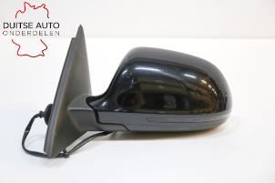 Used Wing mirror, left Audi Q3 (8UB/8UG) 2.0 TDI 16V 136 Price € 120,00 Inclusive VAT offered by Duitse Auto Onderdelen