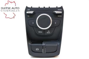 Usados Panel de control de navegación Audi Q2 (GAB/GAG) 1.4 TFSI 16V Precio € 250,00 IVA incluido ofrecido por Duitse Auto Onderdelen