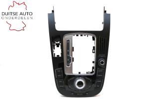 Usagé Panneau de commandes navigation Audi Q5 (8RB) 2.0 TDI 16V Quattro Prix € 125,01 Prix TTC proposé par Duitse Auto Onderdelen