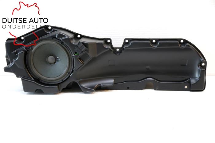 Lautsprecher van een Audi TT Roadster (FV9/FVR) 2.0 TDI 16V 2016
