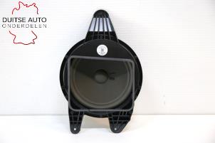 Used Subwoofer Audi A5 (F53/F5P) 2.0 45 TFSI Mild Hybrid 16V Quattro Price € 99,99 Inclusive VAT offered by Duitse Auto Onderdelen