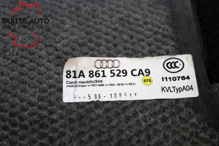 Plaque sol coffre d'un Audi Q2 (GAB/GAG) 1.6 TDI 16V 2017