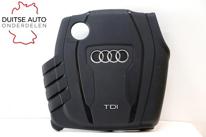 Usagé Couverture moteur Audi A4 (B8) 2.0 TDI 16V Prix € 54,45 Prix TTC proposé par Duitse Auto Onderdelen