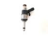 Injektor (Benzineinspritzung) van een Audi A4 Quattro (B9) 2.0 TFSI 16V 2016