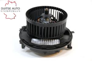 Usados Motor de ventilador de calefactor Seat Arona (KJX) 1.5 TSI 16V Precio € 99,99 IVA incluido ofrecido por Duitse Auto Onderdelen