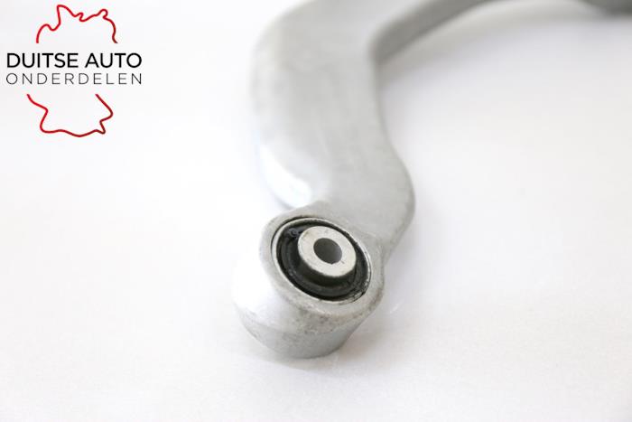 Bakre övre gaffelben, vänster från en Audi SQ5 (8RB) 3.0 TDI V6 24V 2016