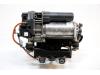 Air pump (suspension) from a Audi Q7 (4MB/4MG) 3.0 TFSI V6 24V 2017