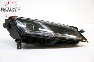 New Headlight, right Audi TT (FV3/FVP) 2.0 TDI 16V Price € 1.149,50 Inclusive VAT offered by Duitse Auto Onderdelen
