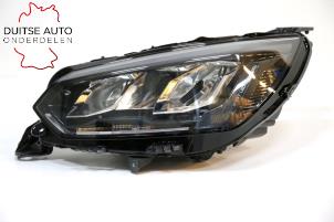 Used Headlight, left Peugeot 208 II (UB/UH/UP) 1.2 Vti 12V PureTech 130 Price € 375,00 Inclusive VAT offered by Duitse Auto Onderdelen