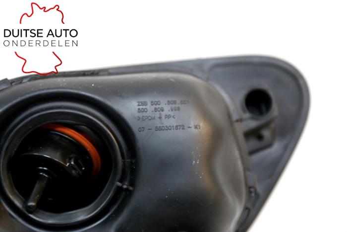 Tank cap cover from a Volkswagen Golf VII (AUA) 1.4 GTE 16V 2016
