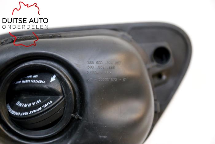 Tank cap cover from a Volkswagen Golf VII (AUA) 1.4 TSI 16V 2016