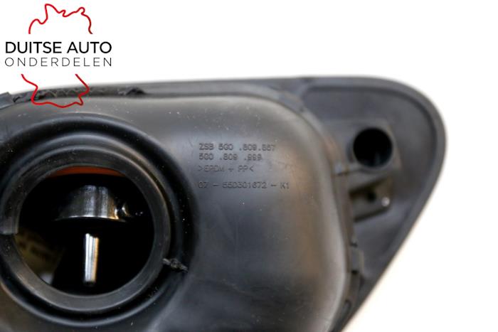 Tank cap cover from a Volkswagen Golf VII (AUA) 1.2 TSI BlueMotion 16V 2016