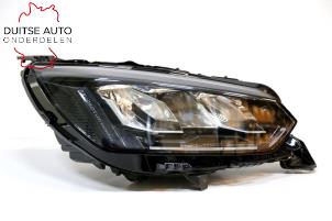 Używane Reflektor prawy Peugeot 208 II (UB/UH/UP) 1.2 Vti 12V PureTech 75 Cena € 375,00 Z VAT oferowane przez Duitse Auto Onderdelen