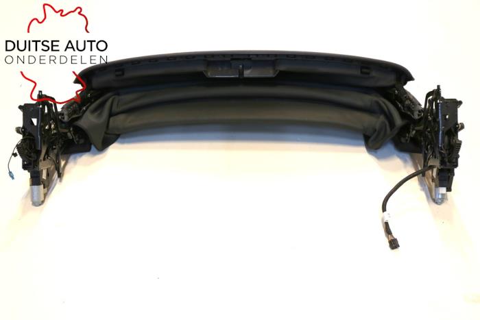 Mjukt tak från en Audi TT Roadster (FV9/FVR) 2.0 TDI 16V 2016