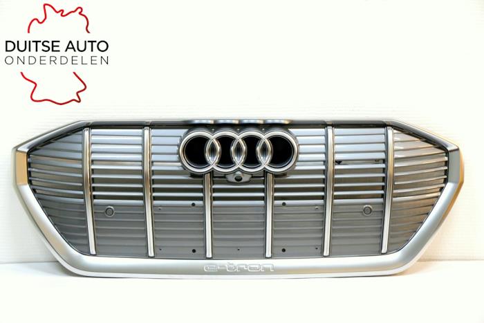 Calandre d'un Audi E-Tron (GEN) 50 2020