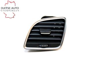 Usagé Grille aération tableau de bord Audi Q3 (8UB/8UG) 2.0 16V TFSI 200 Prix € 40,00 Prix TTC proposé par Duitse Auto Onderdelen