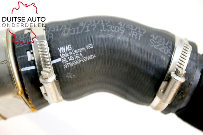 Intercooler Schlauch van een Audi A6 (C8) 2.0 40 TDI Mild hybrid Quattro 2019