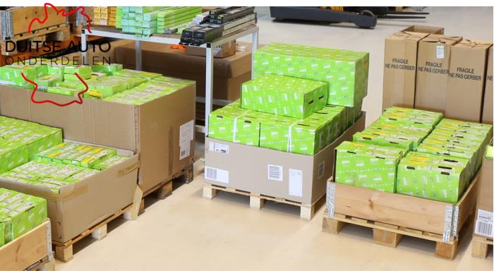 Juego de zapatas de freno de un Renault Laguna I (B56) 1.8 1997