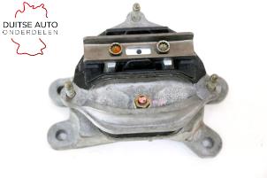 Used Gearbox mount Audi A4 (B8) 2.0 TDI 16V Price € 60,50 Inclusive VAT offered by Duitse Auto Onderdelen