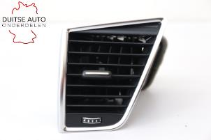 Gebrauchte Luftgitter Armaturenbrett Audi SQ5 (8RB) 3.0 TDI V6 24V Preis € 60,50 Mit Mehrwertsteuer angeboten von Duitse Auto Onderdelen
